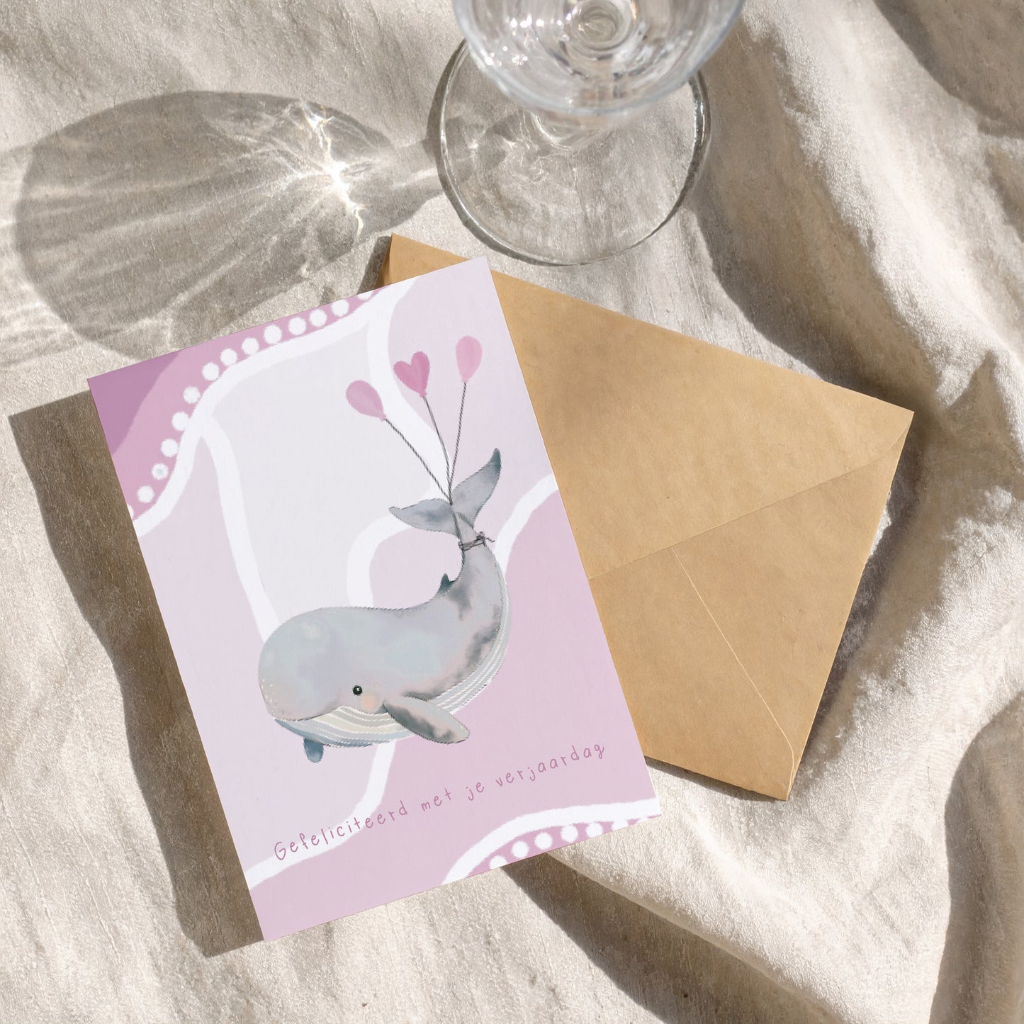 Kaart verjaardag walvis roze